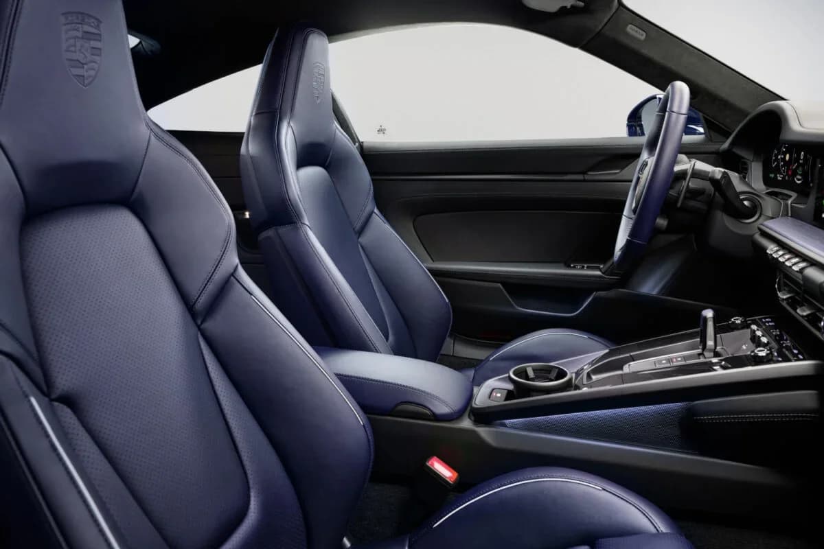 Porsche 911 Carrera GTS – photo 5