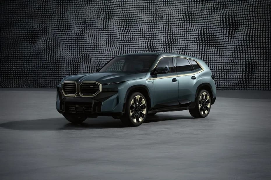 2026 BMW XM