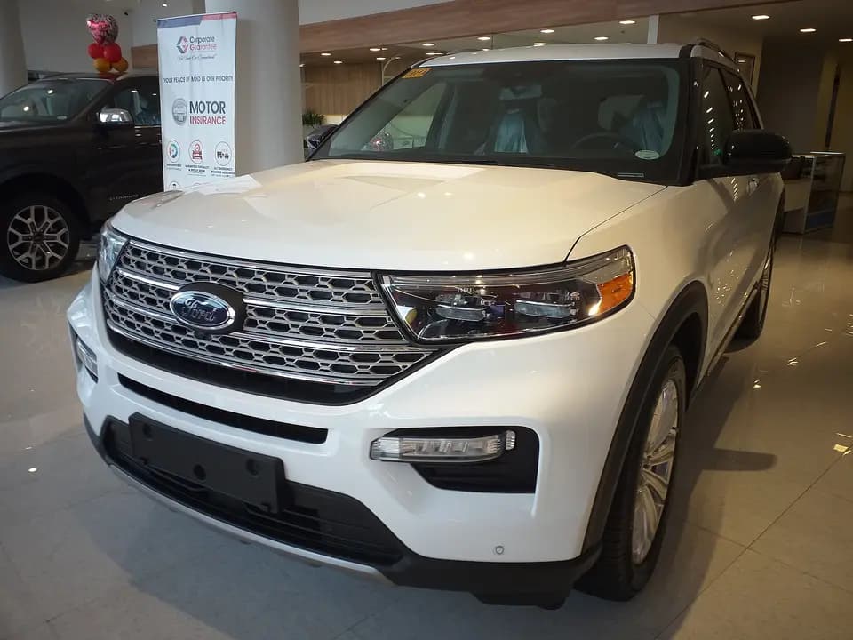 Ford Explorer – photo 1