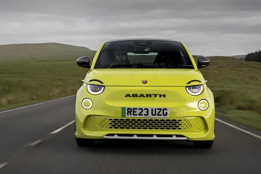 Abarth 500e – photo 2