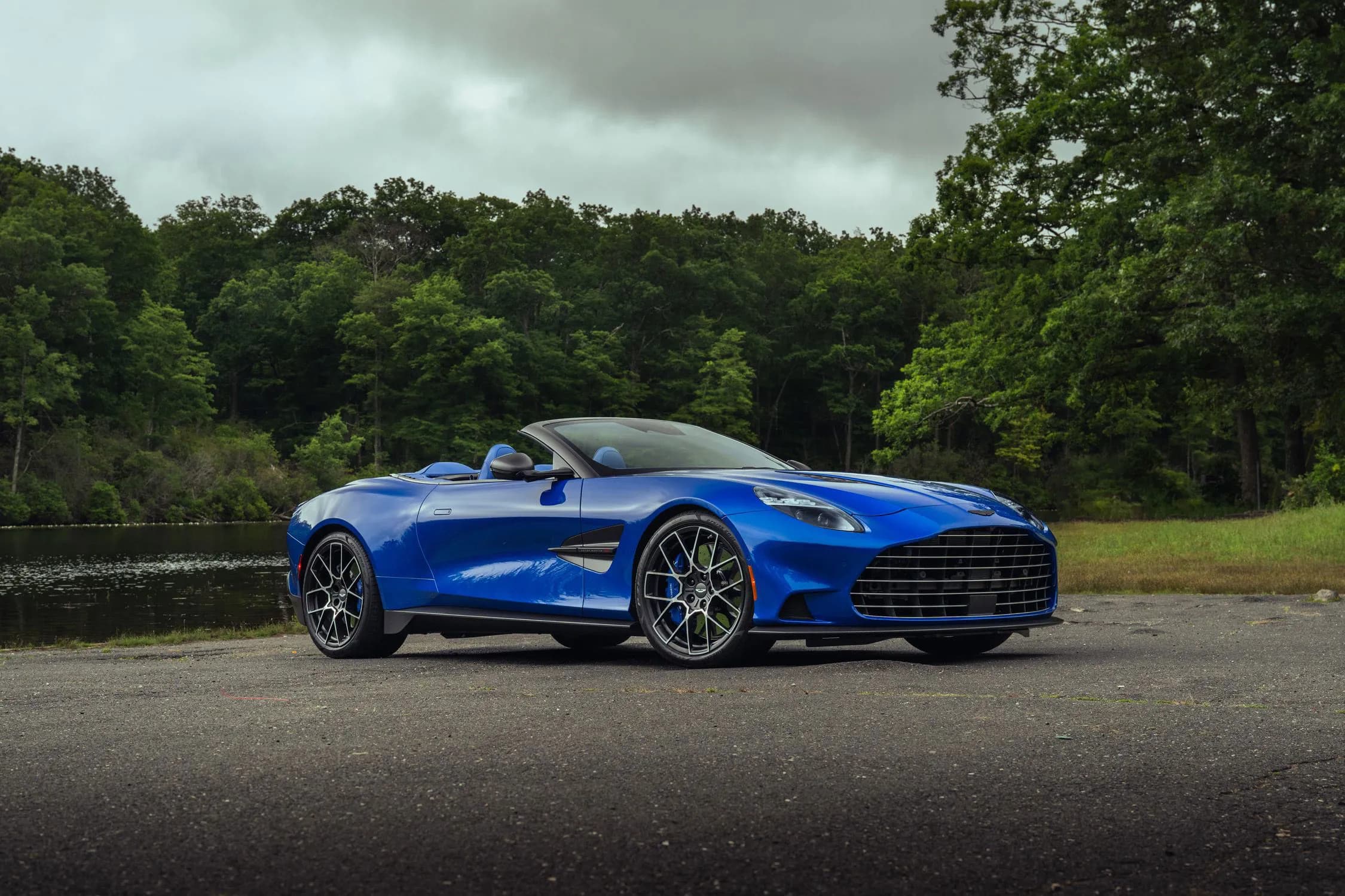 Aston Martin Vanquish S – photo 5
