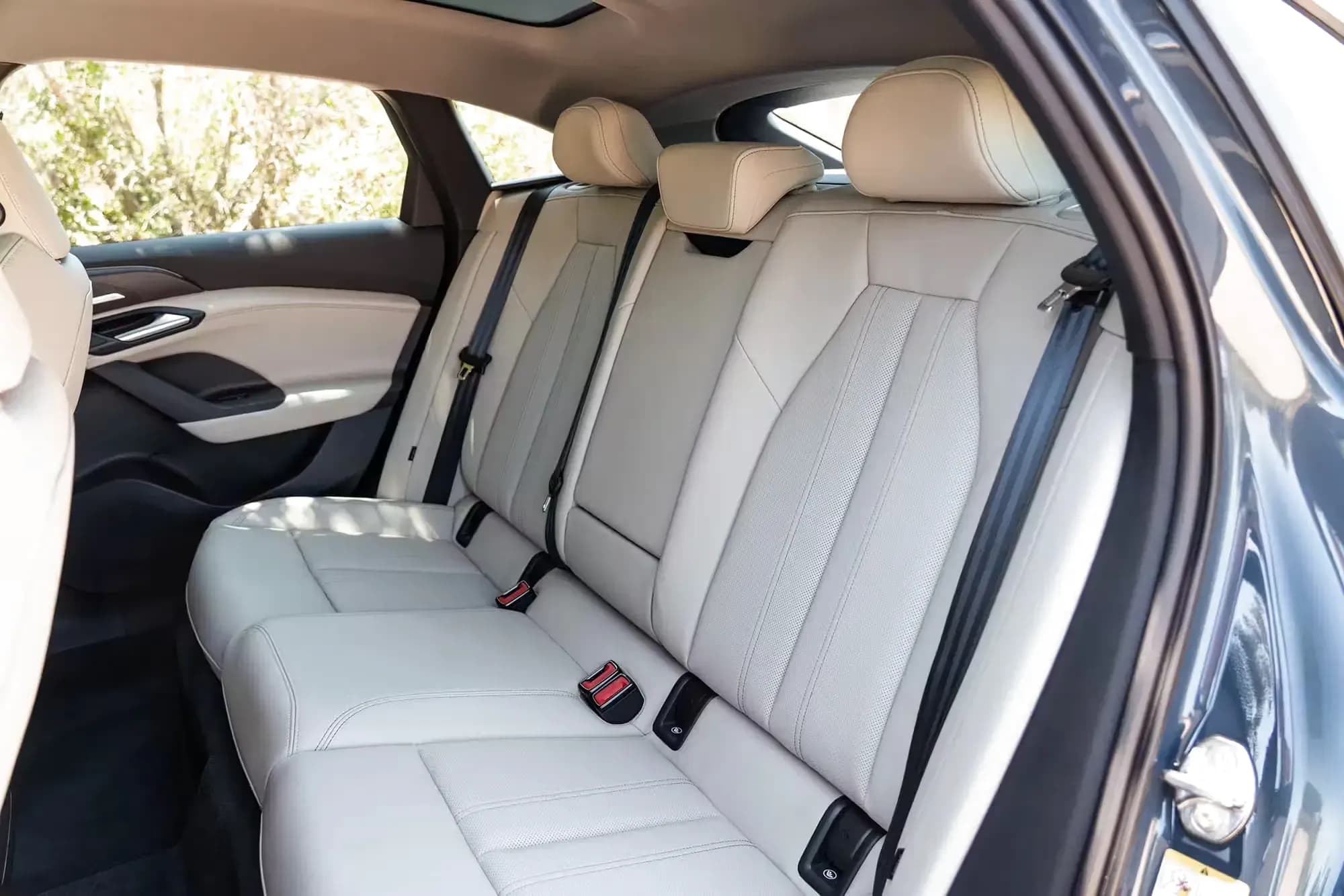 Audi A6 Sportback e-tron – photo 2