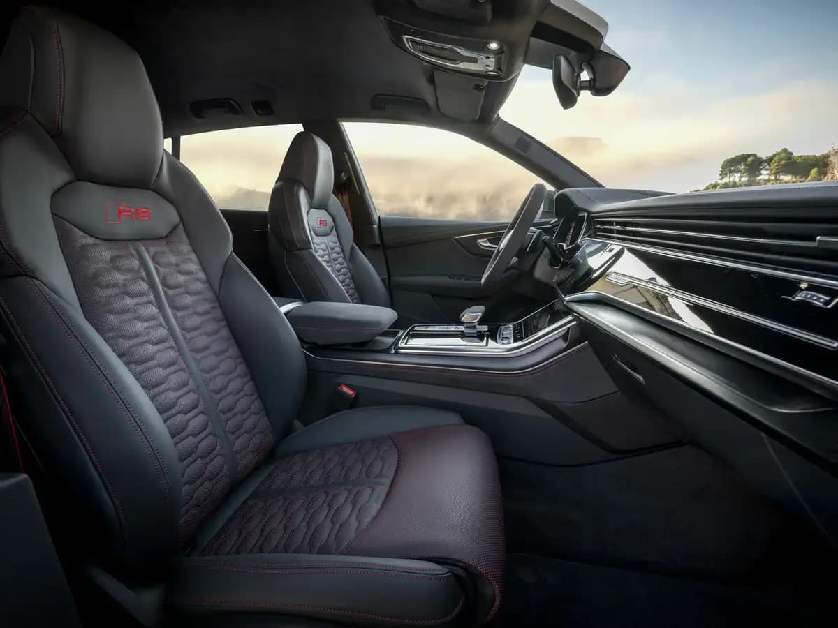 Audi RS Q8 – photo 6