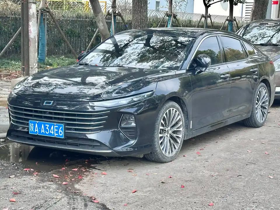 2026 Bestune B70