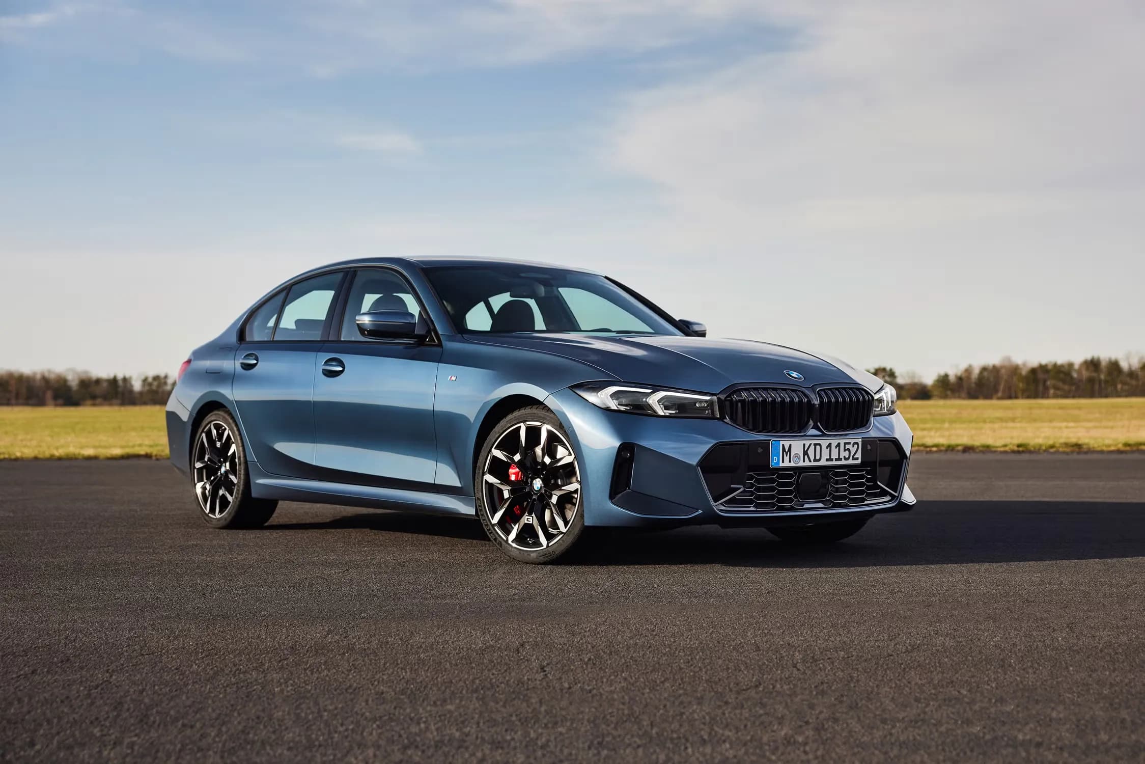 BMW 3 Series – photo 7