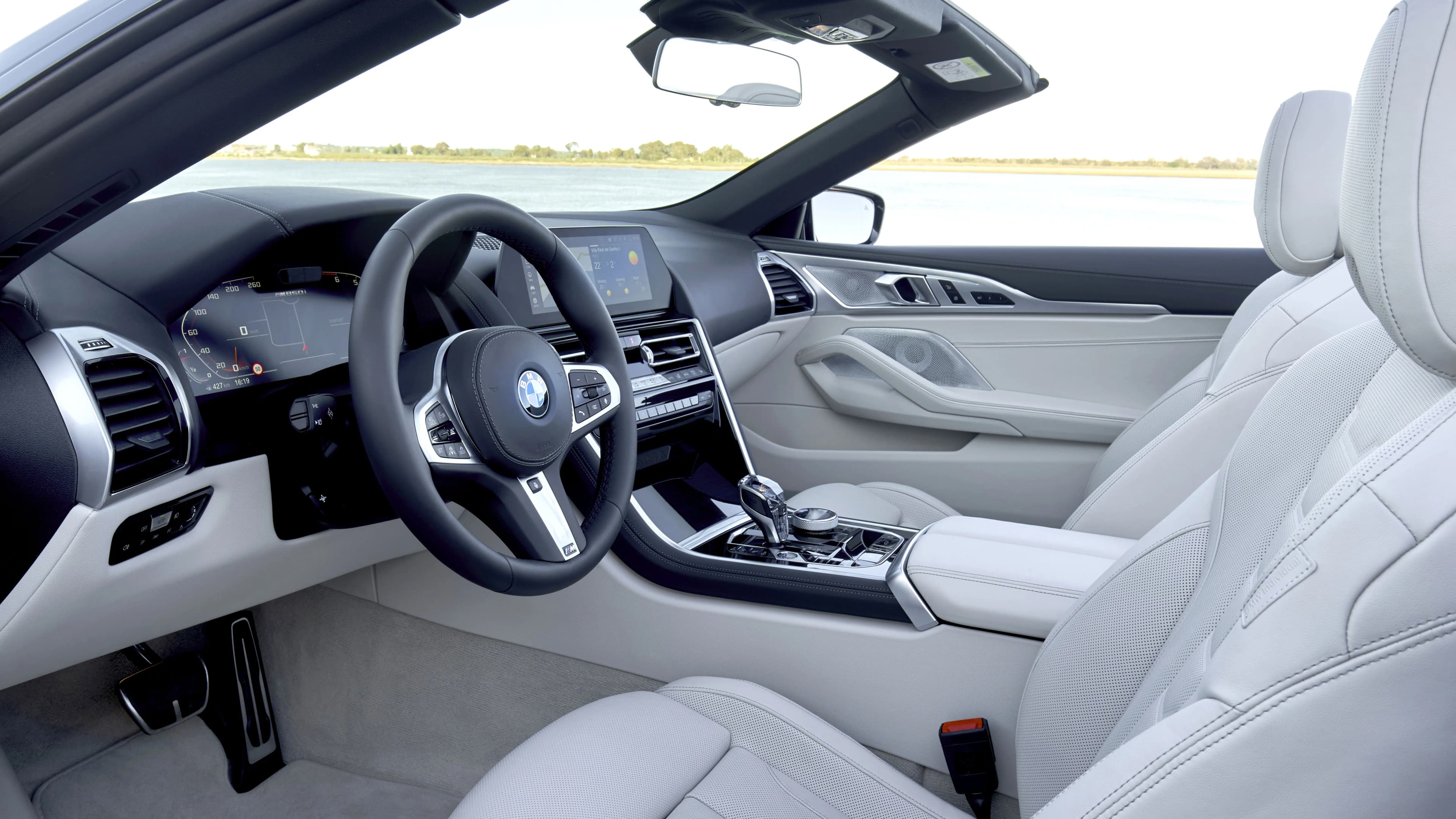 BMW 8 Series Convertible – photo 5