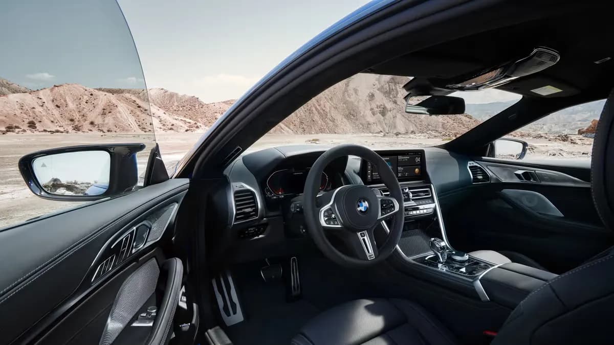 BMW 8 Series Coupe – photo 3
