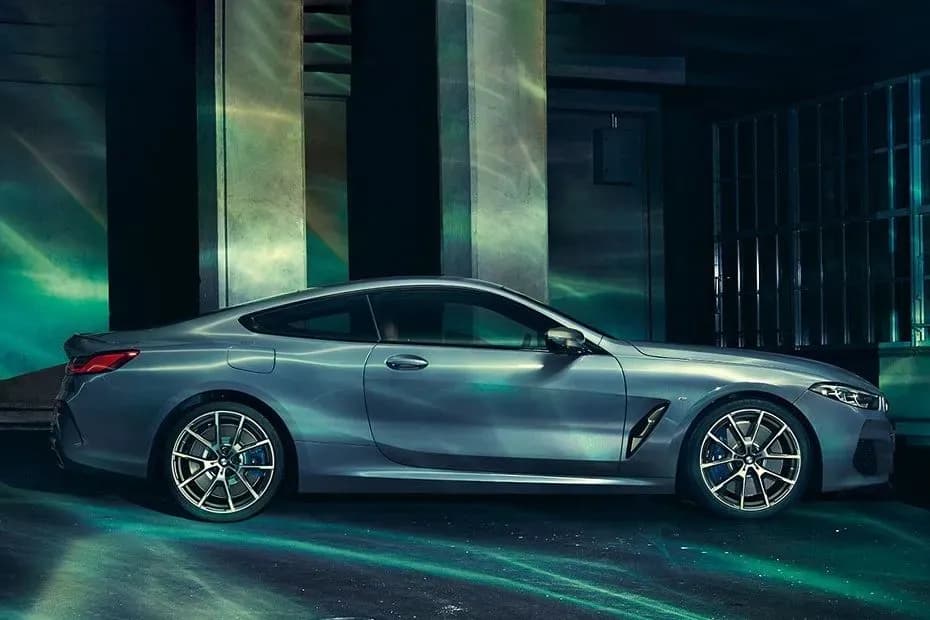 BMW 8 Series Coupe – photo 2
