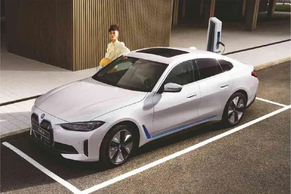 BMW I4 – photo 2