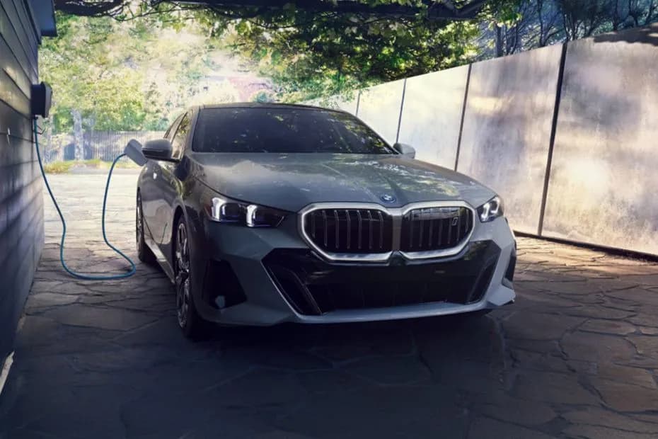 2026 BMW I5