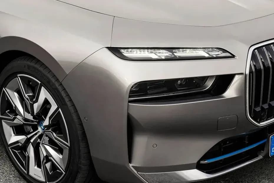 BMW I7 – photo 2