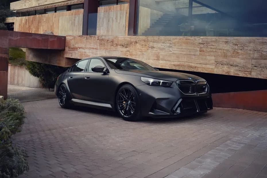 2026 BMW M5