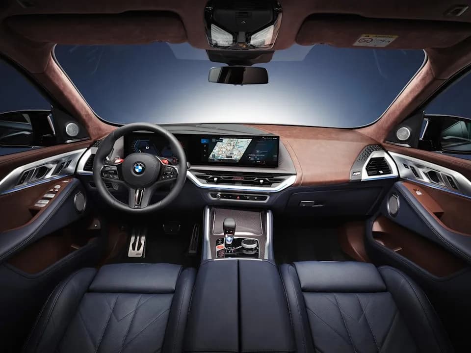 BMW XM – photo 5
