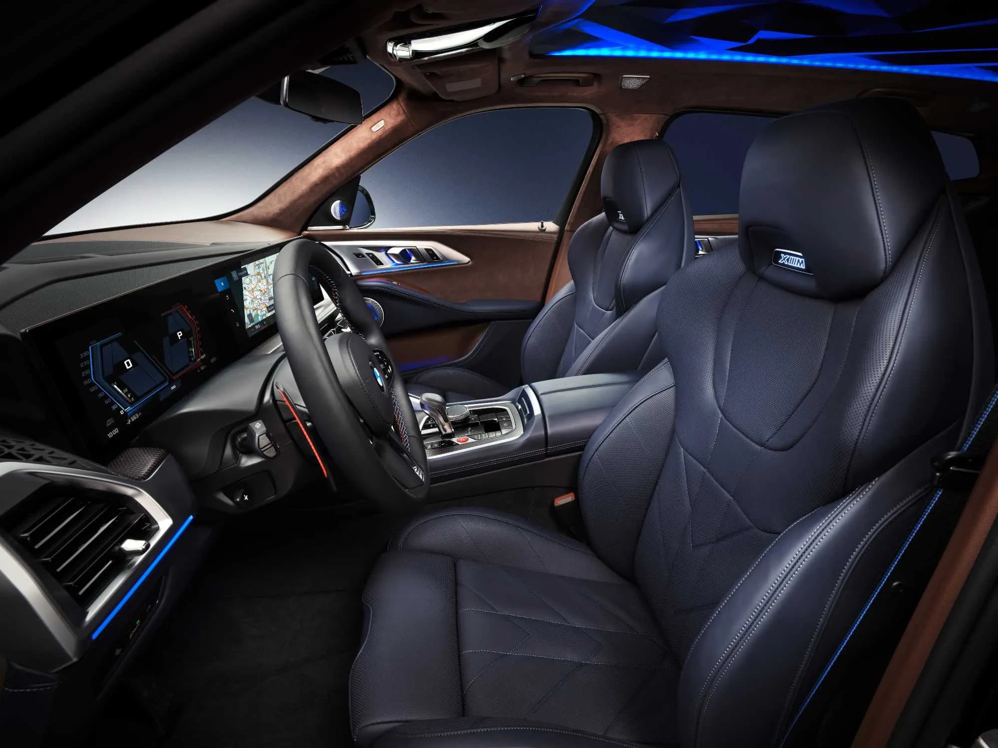BMW XM – photo 7