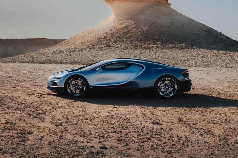 Bugatti Tourbillon – photo 3