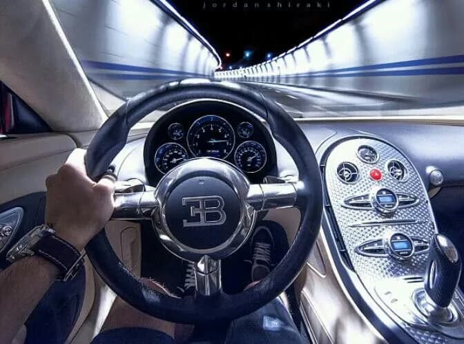 Bugatti Veyron – photo 3