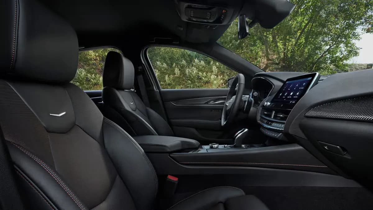 Cadillac CT5 – photo 4