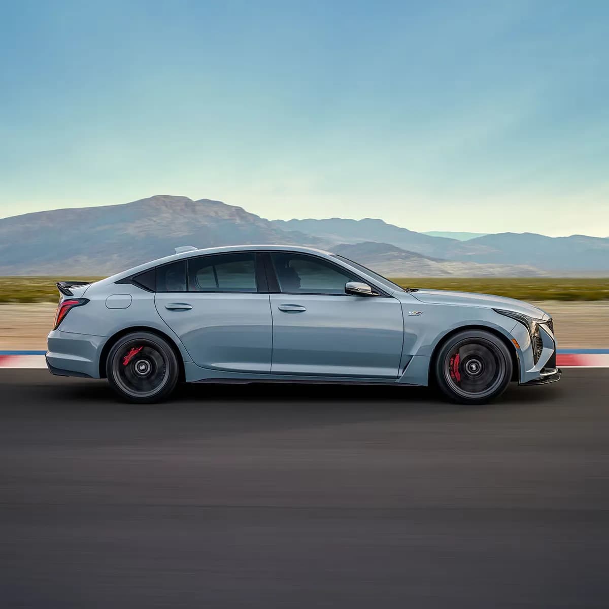 Cadillac CT5 – photo 7