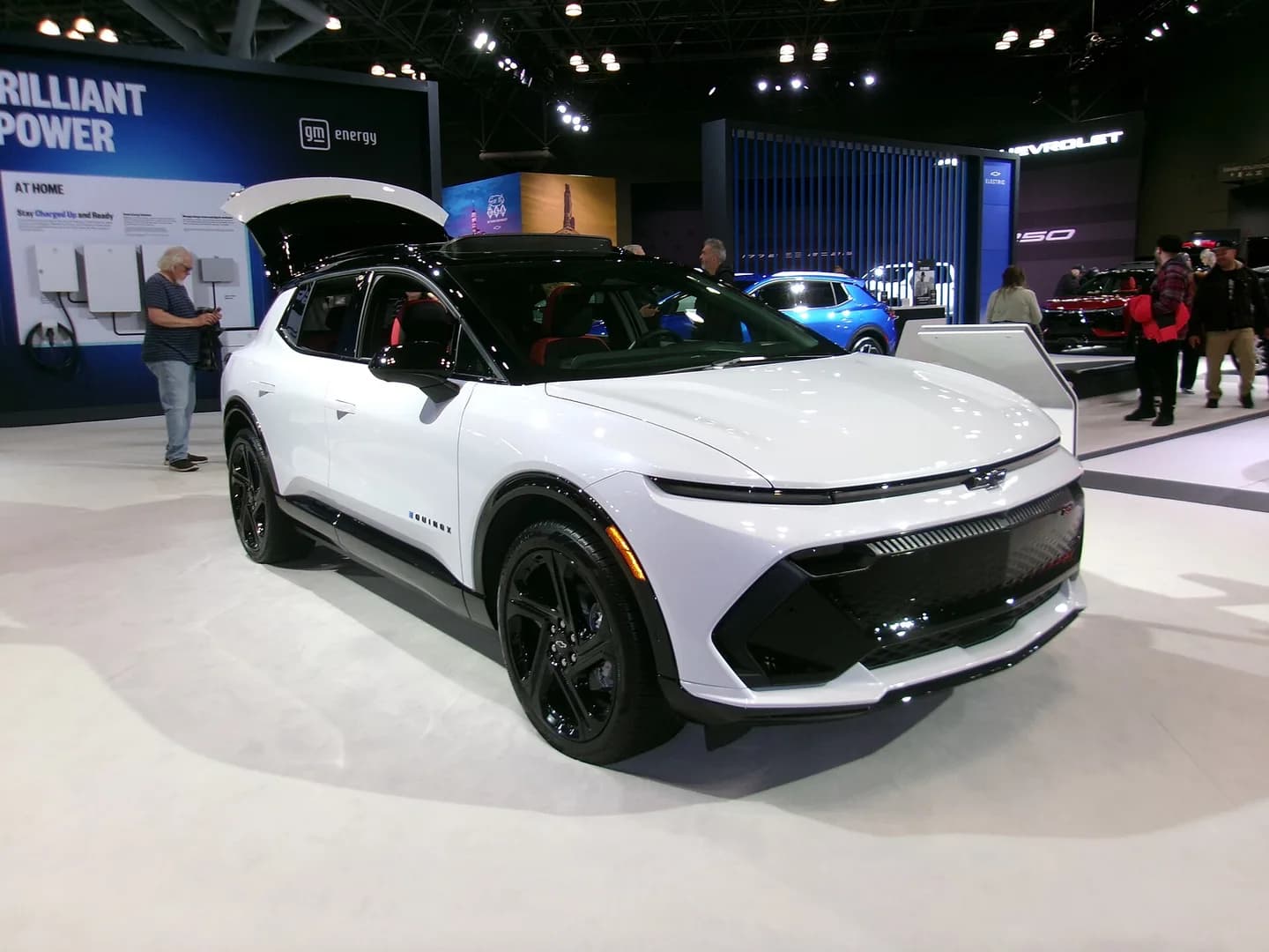 Chevrolet Equinox EV – photo 5