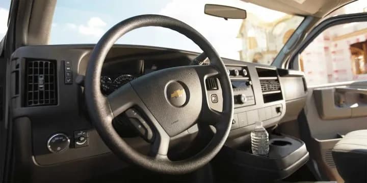 Chevrolet Express – photo 6