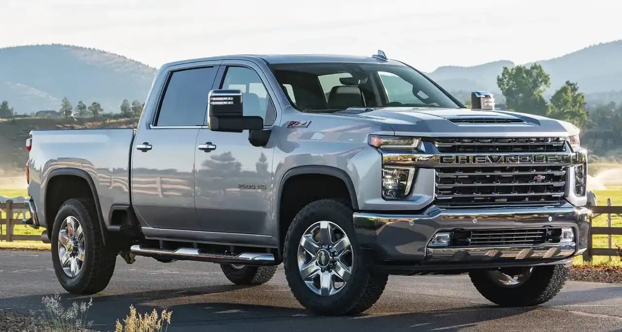 Chevrolet Silverado HD – photo 4