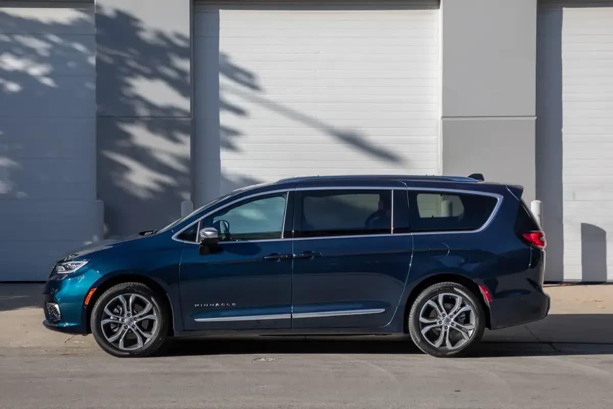 Chrysler Pacifica – photo 5