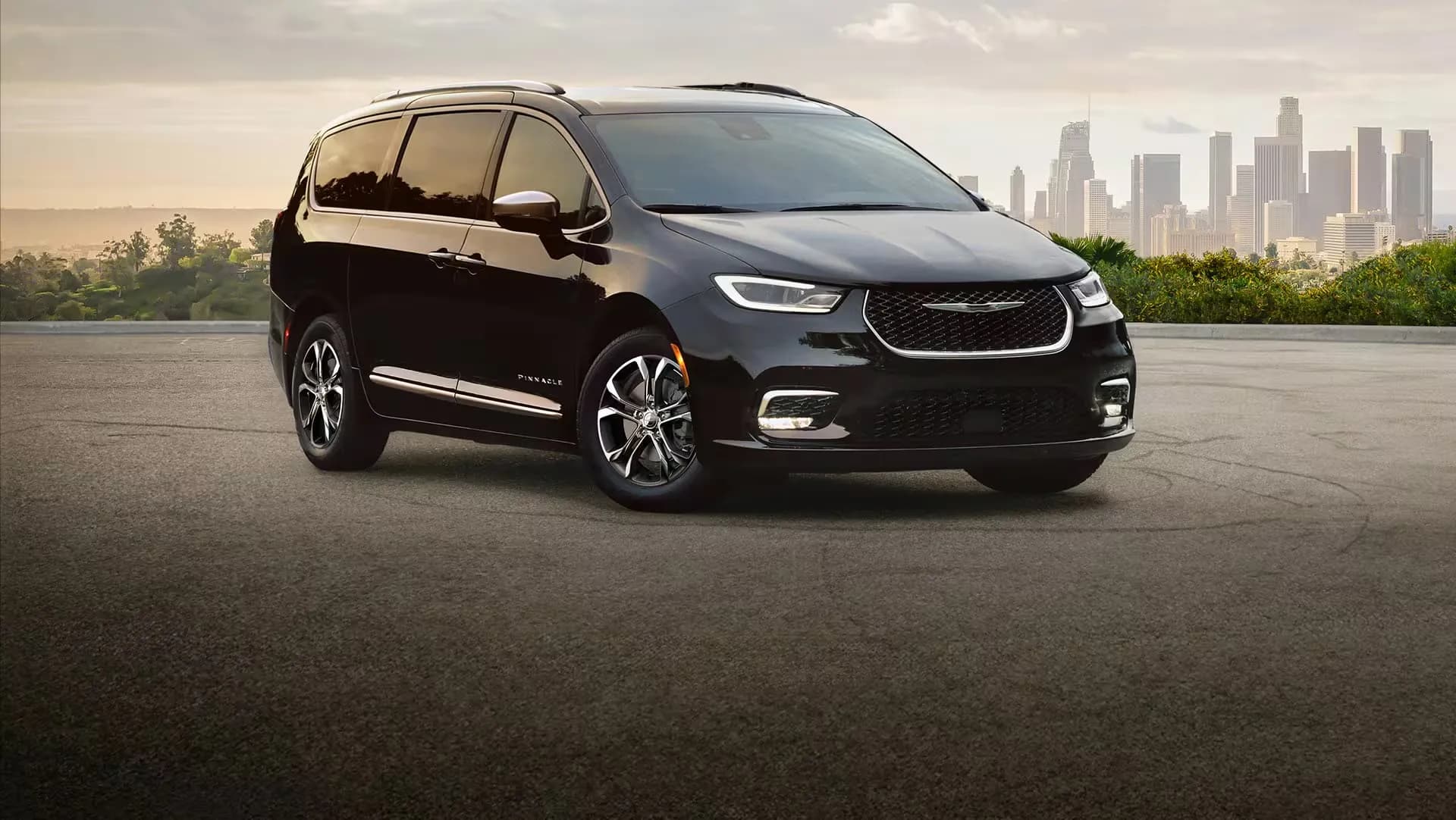 Chrysler Pacifica – photo 2