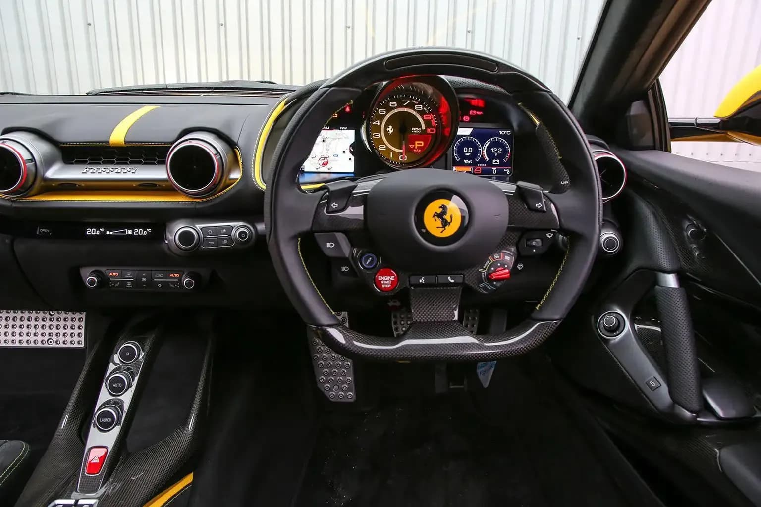 Ferrari 812 Superfast – photo 7