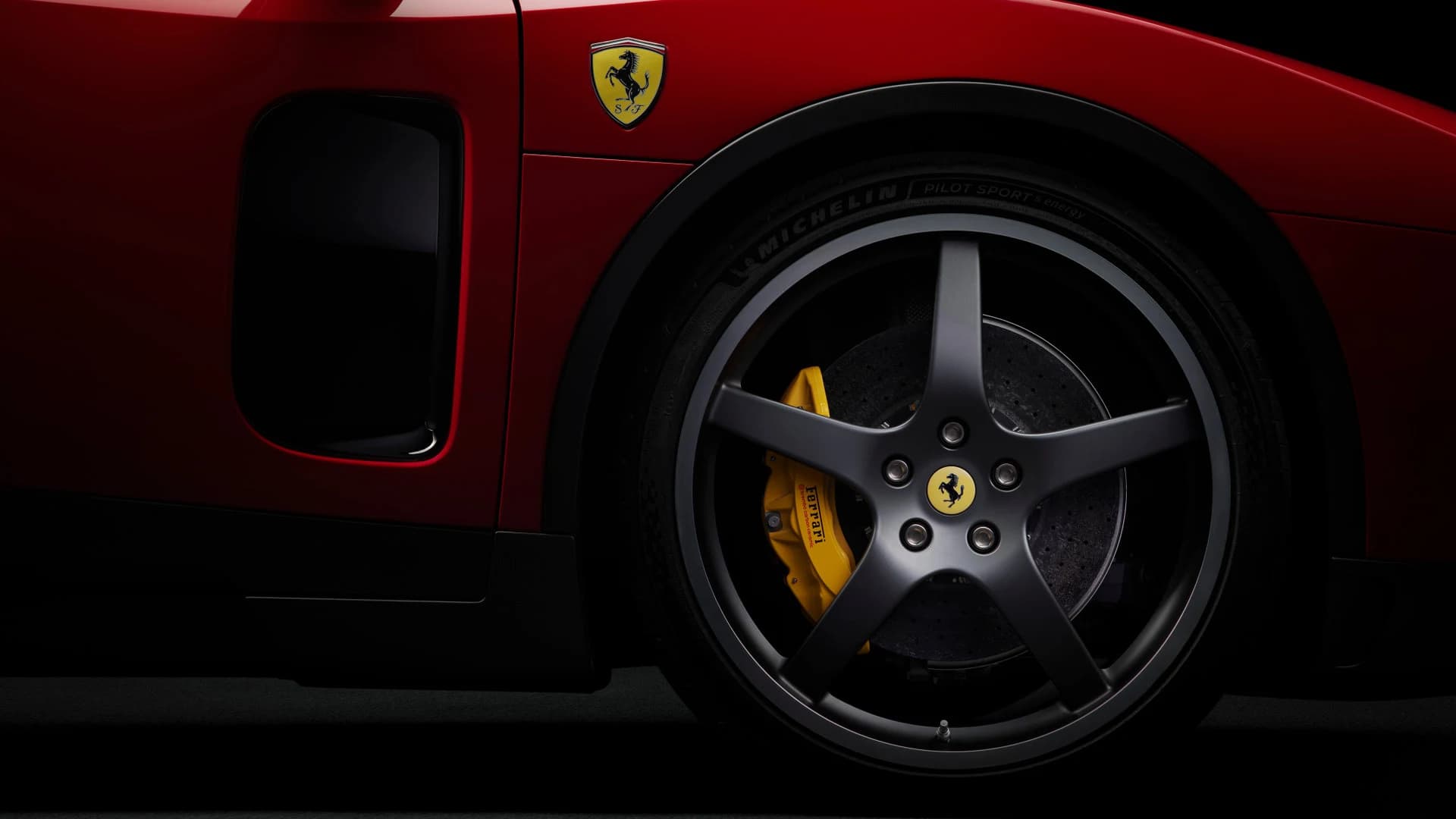 Ferrari Luce – photo 5