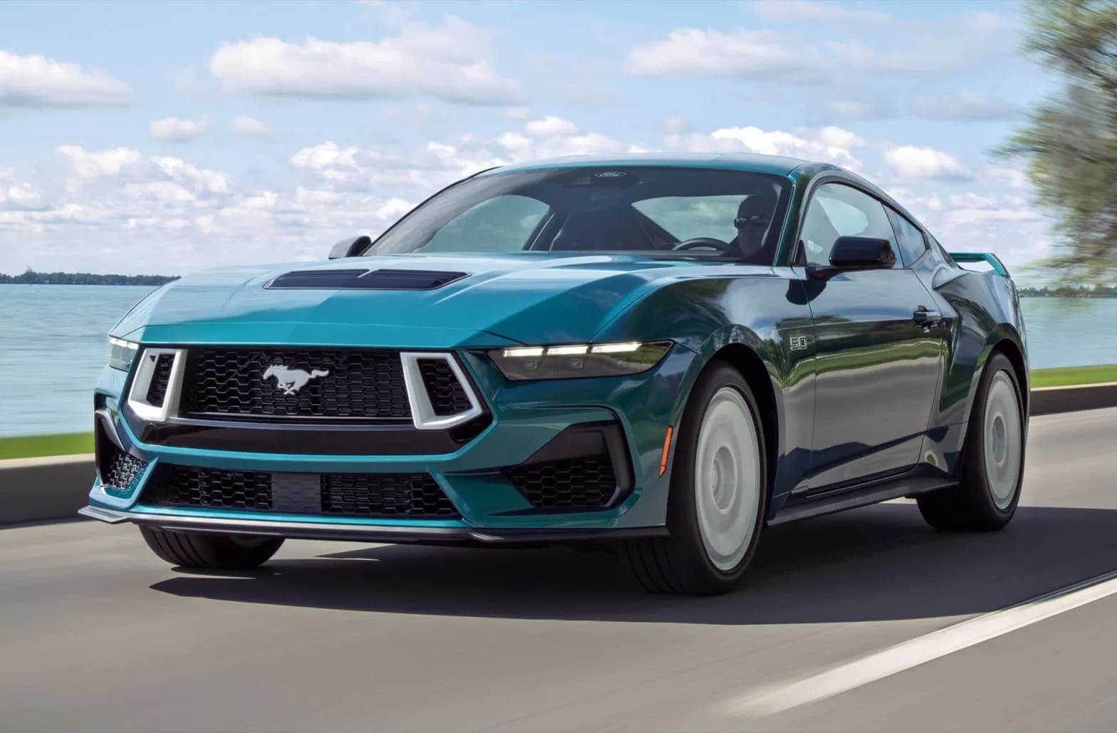 Ford Mustang – photo 3