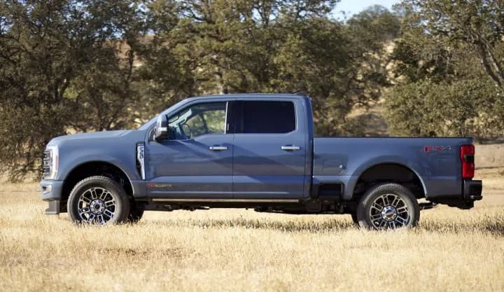 Ford Super Duty – photo 2