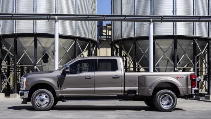 Ford Super Duty – photo 3