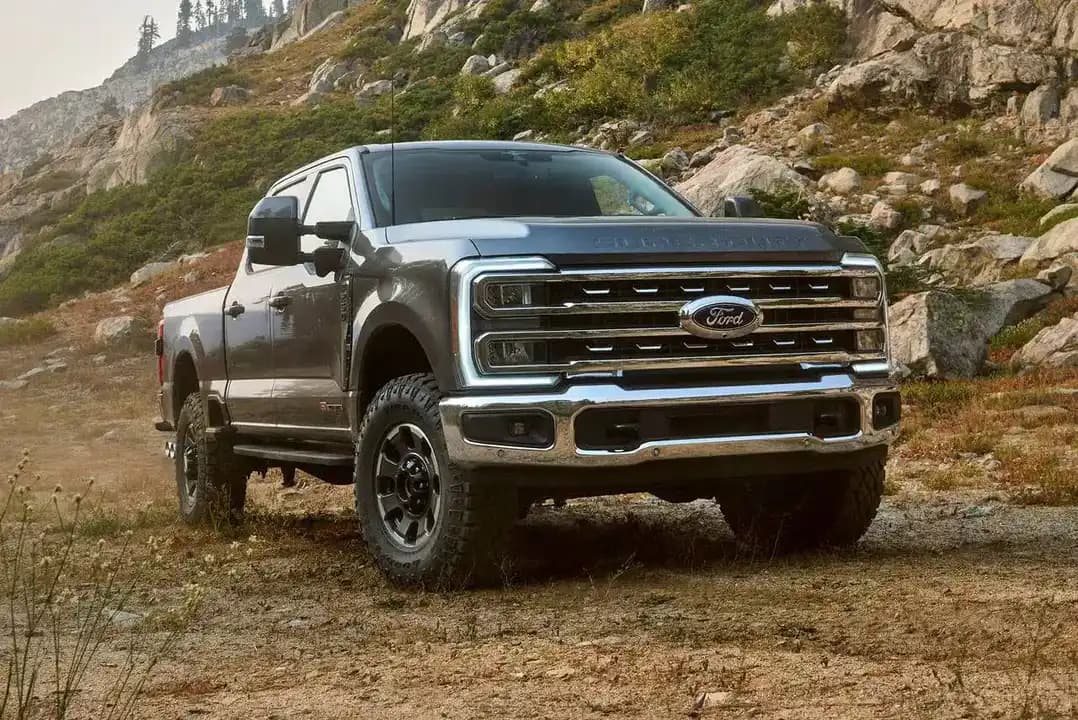 Ford Super Duty – photo 2