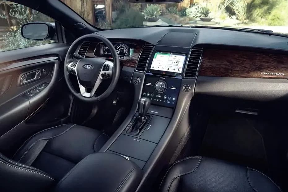 Ford Taurus – photo 6