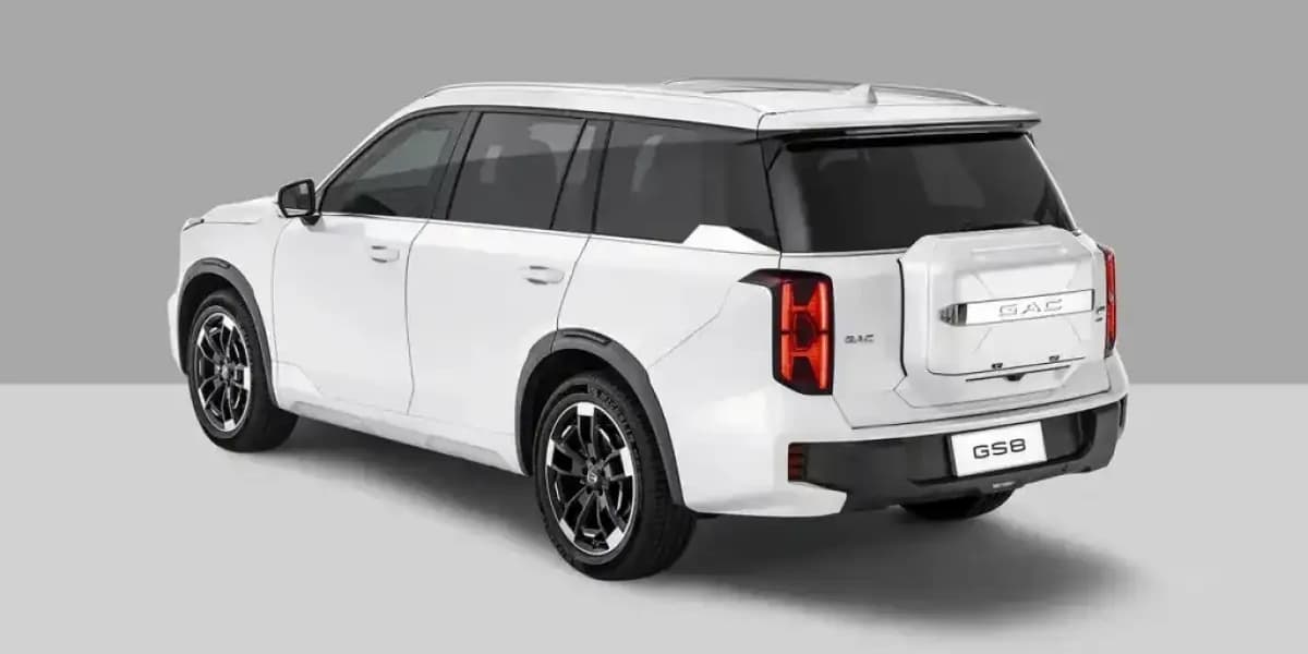 GAC GS8 Traveller – photo 3