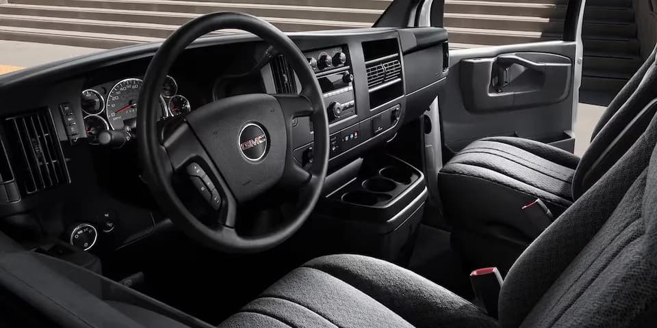 GMC Savana – photo 7