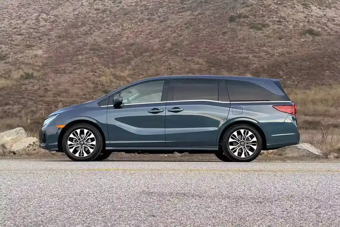 Honda Odyssey – photo 2