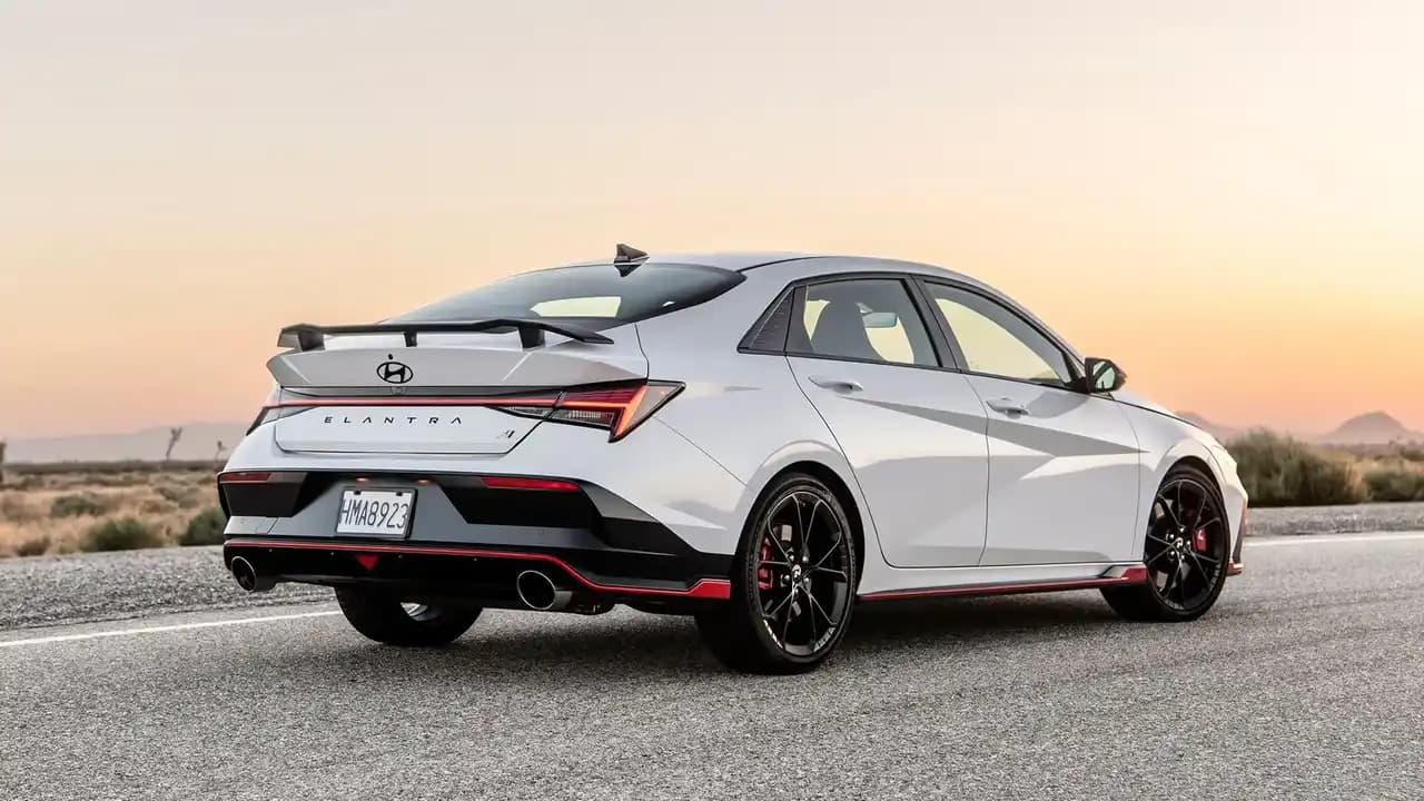 Hyundai Elantra N – photo 6
