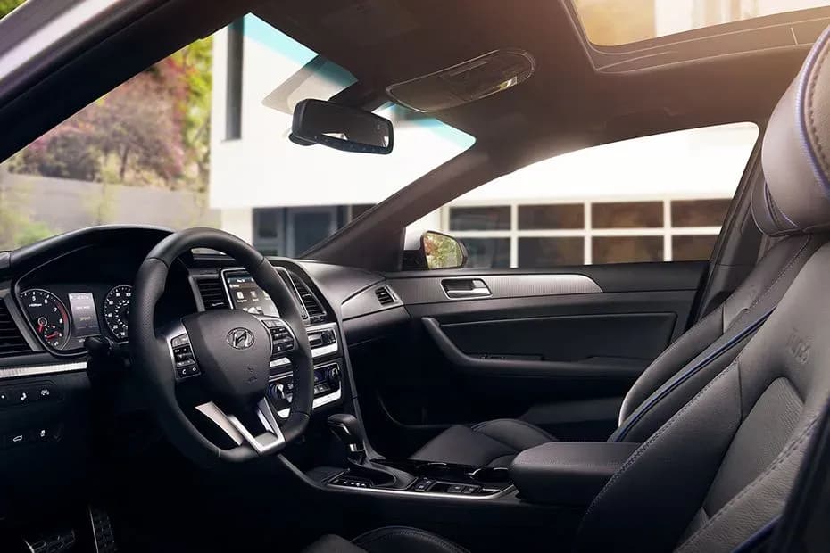 Hyundai Sonata – photo 5