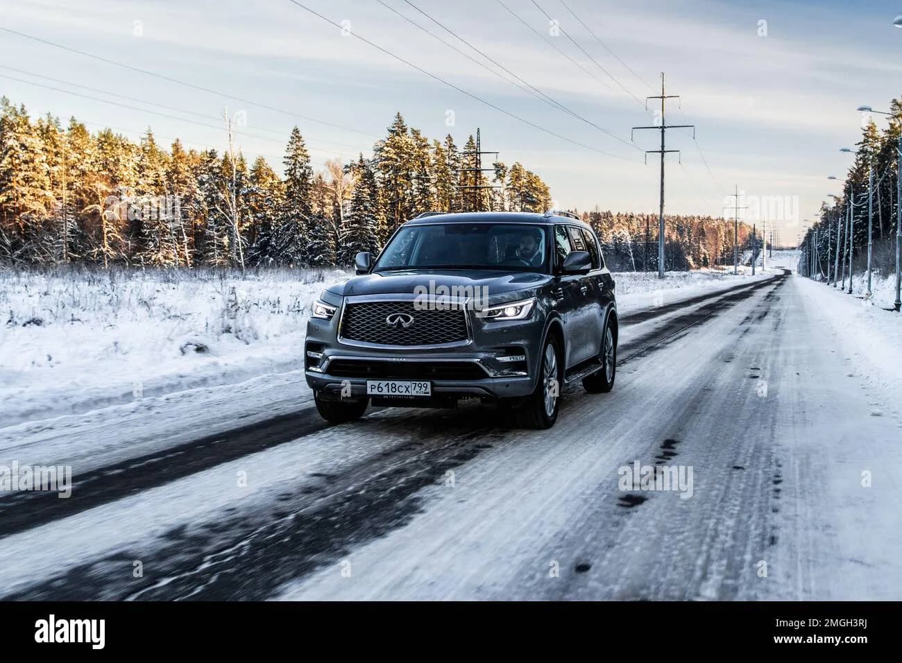 Infiniti Qx56 – photo 3