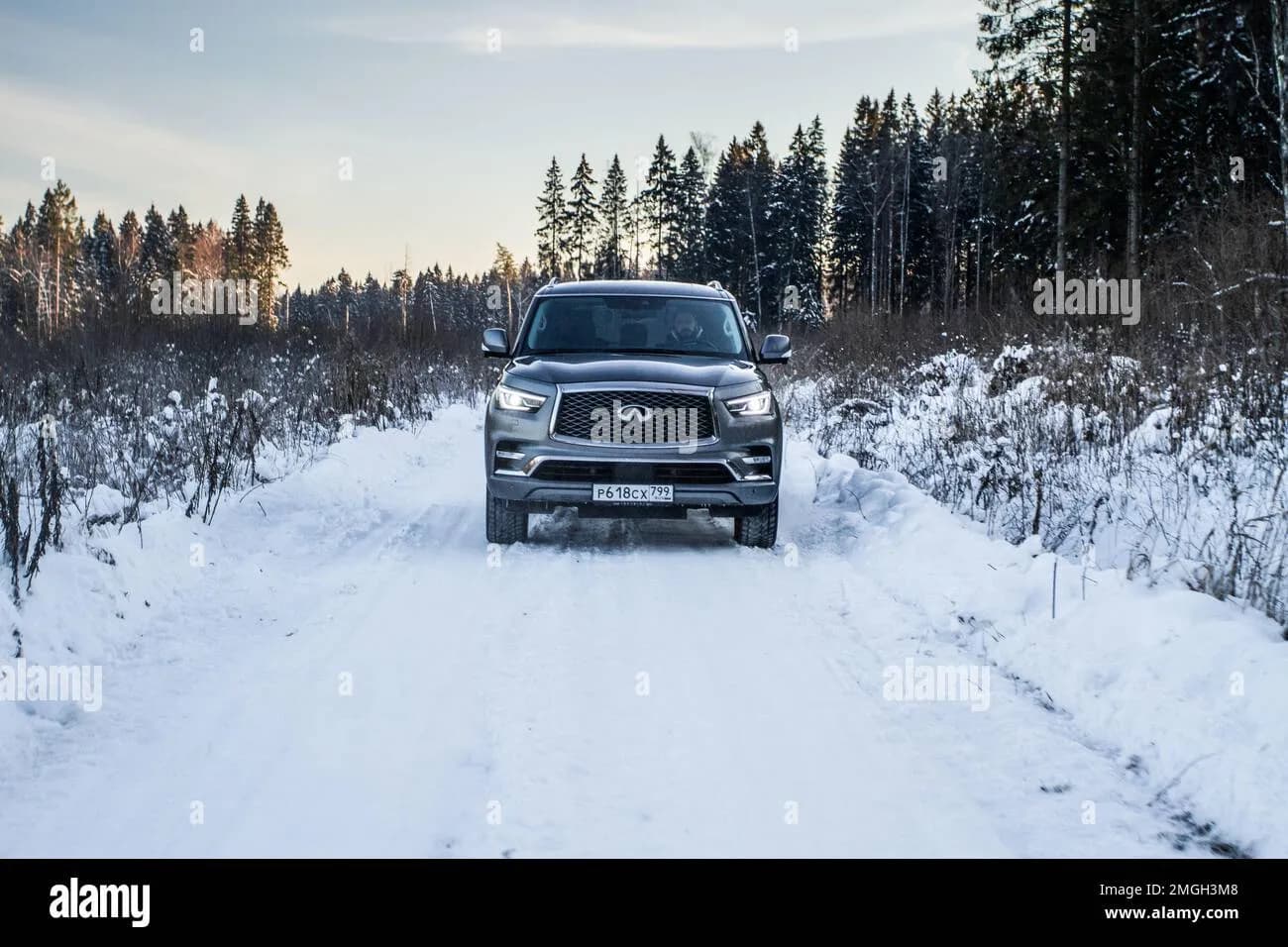 Infiniti Qx56 – photo 4