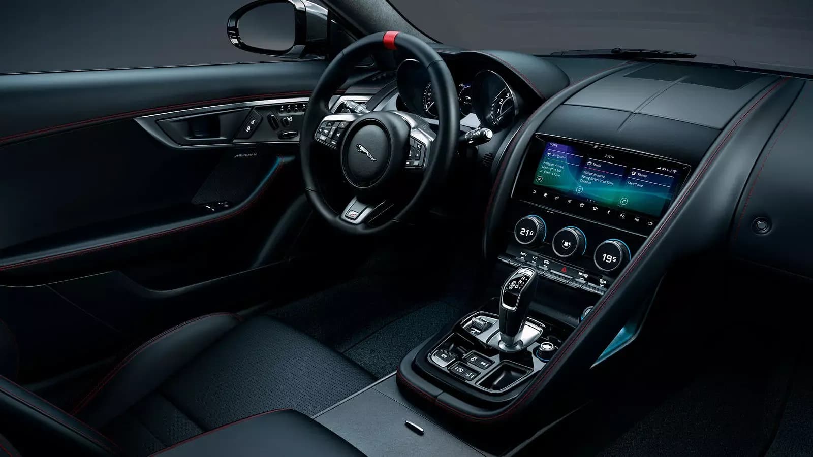Jaguar F Type – photo 7