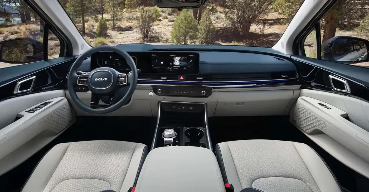 Kia Grand Carnival – photo 3