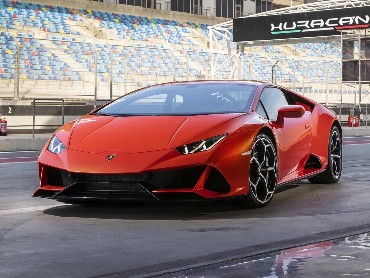Lamborghini Aventador – photo 5