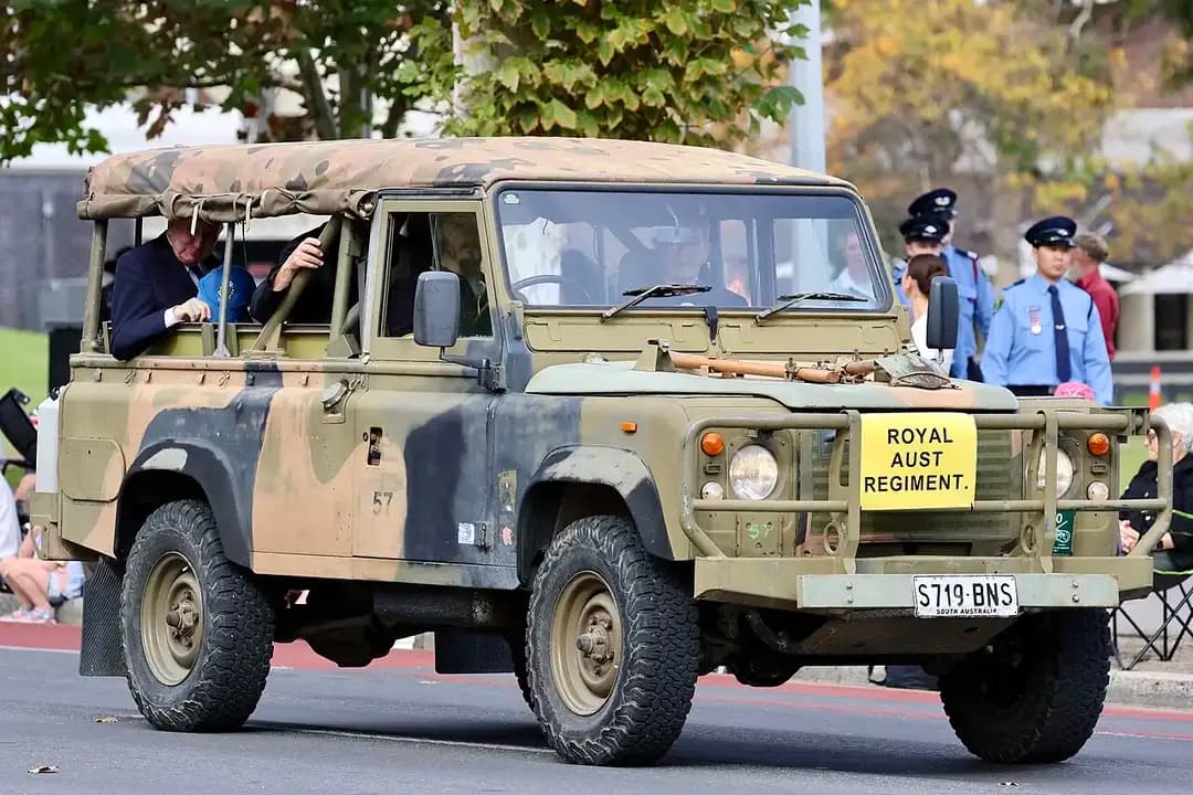 Land Rover Defender 110 – photo 5