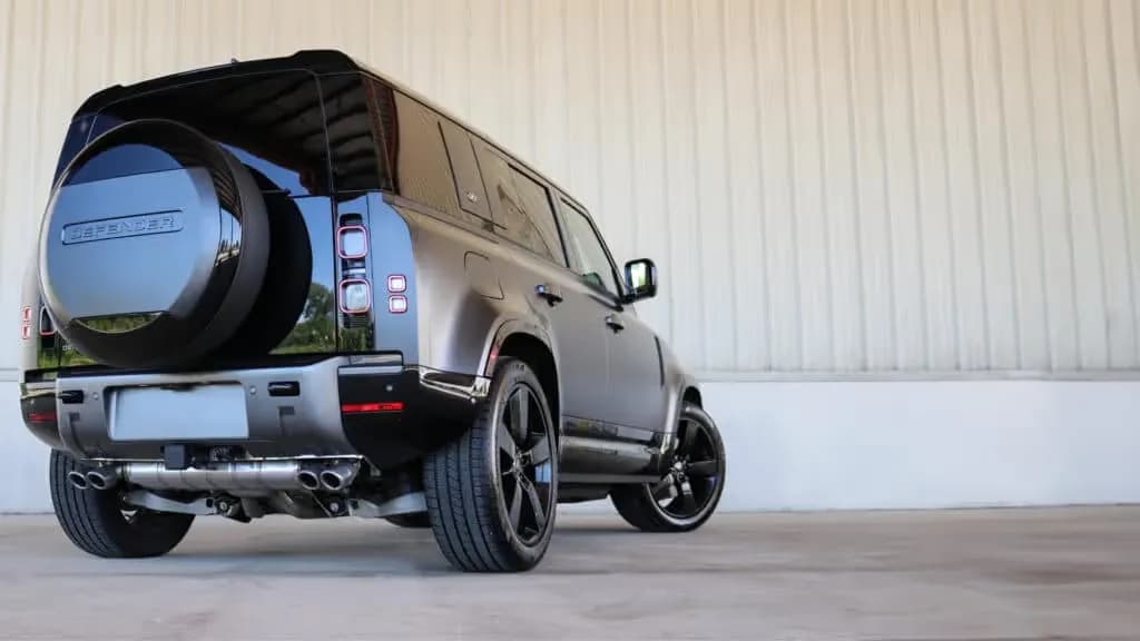 Land Rover Defender 130 – photo 4