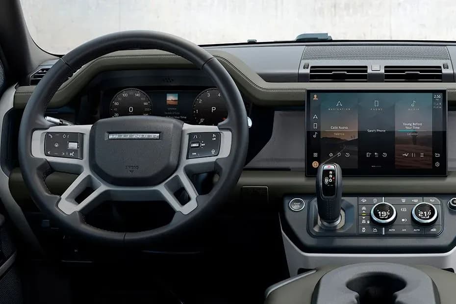 Land Rover Defender – photo 5