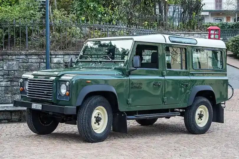 Land Rover Defender – photo 6