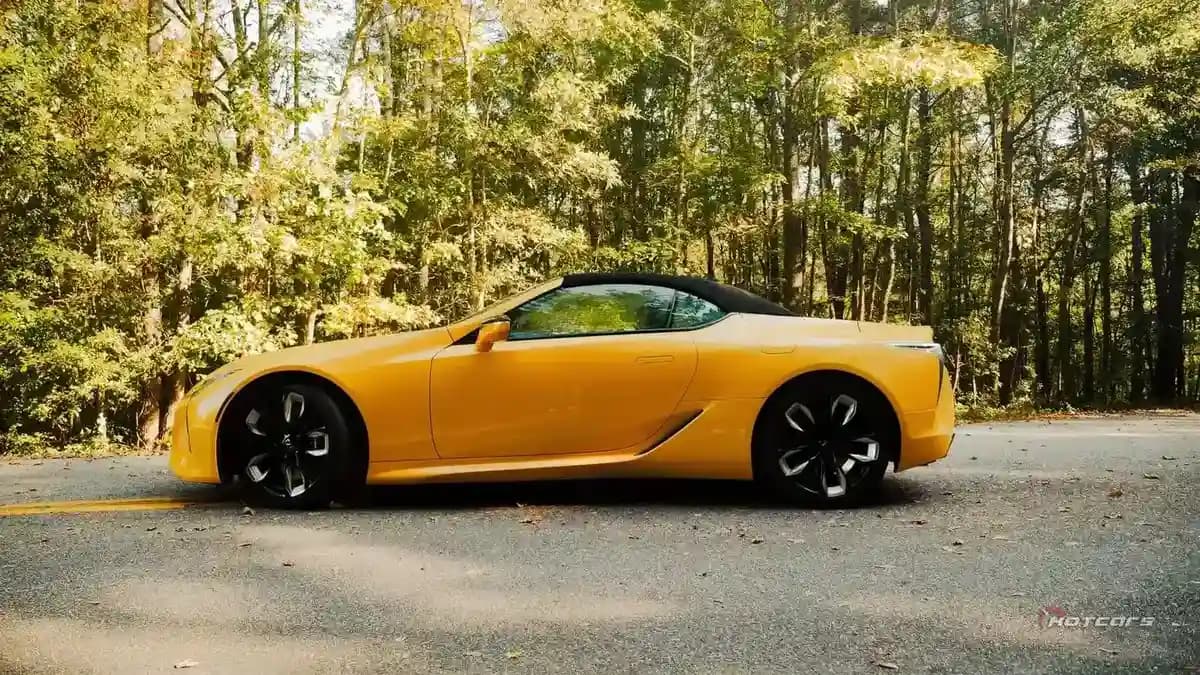 Lexus LC 500 Convertible – photo 7