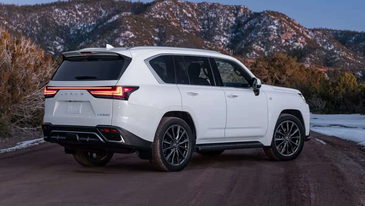 Lexus LX – photo 2